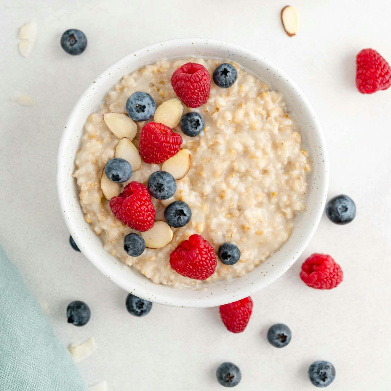 Oatmeal topped with berries.