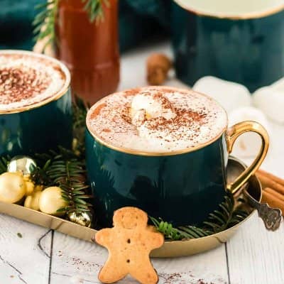 gingerbread hot chocolate in green mugs