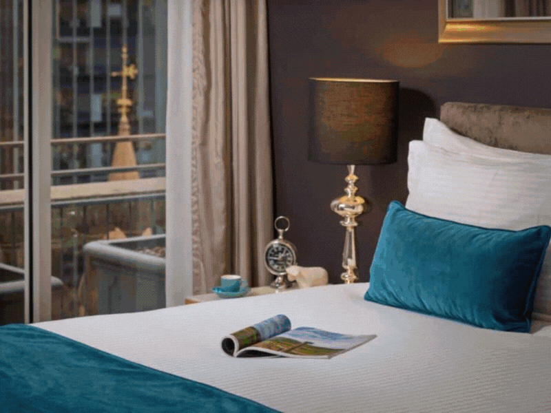 Animation of different hotels in Melbourne