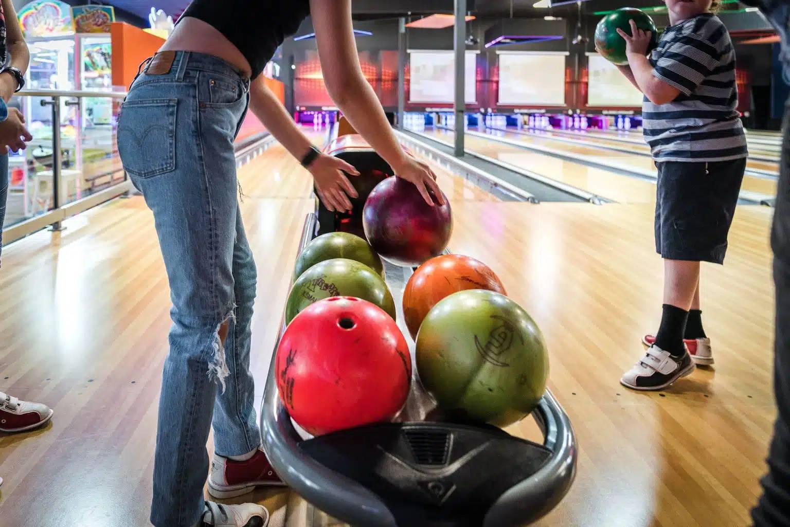 bowling alleys melbourne