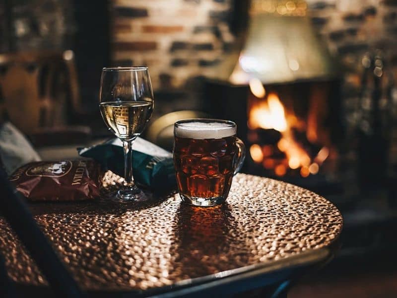 Cosy Pubs with Fireplaces
