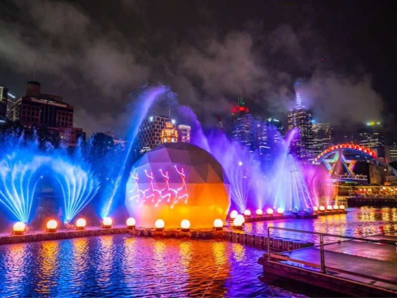 Crown Christmas River Show