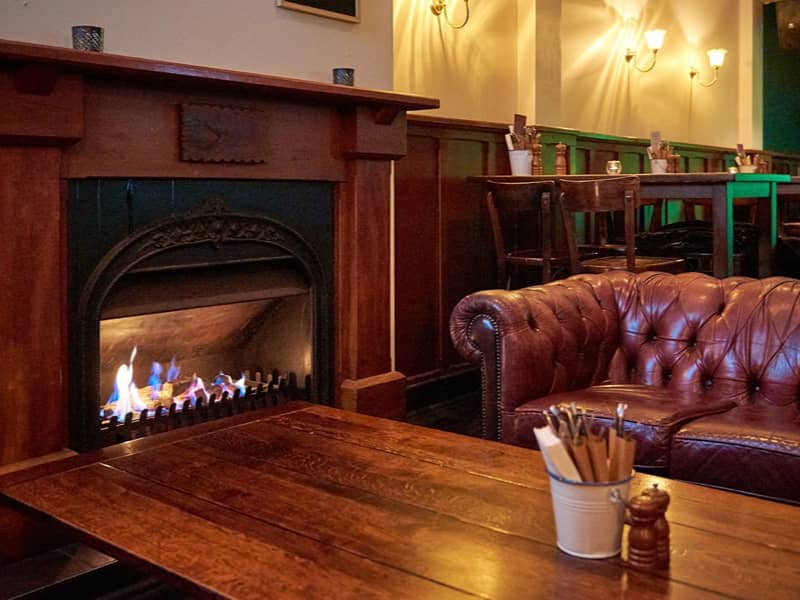Pubs with Fireplaces in Melbourne