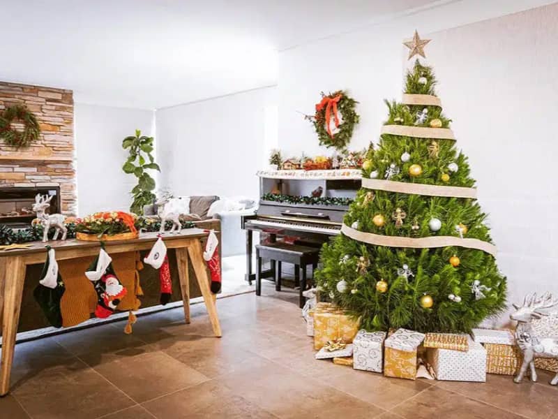 Places to buy real Christmas trees in Melbourne