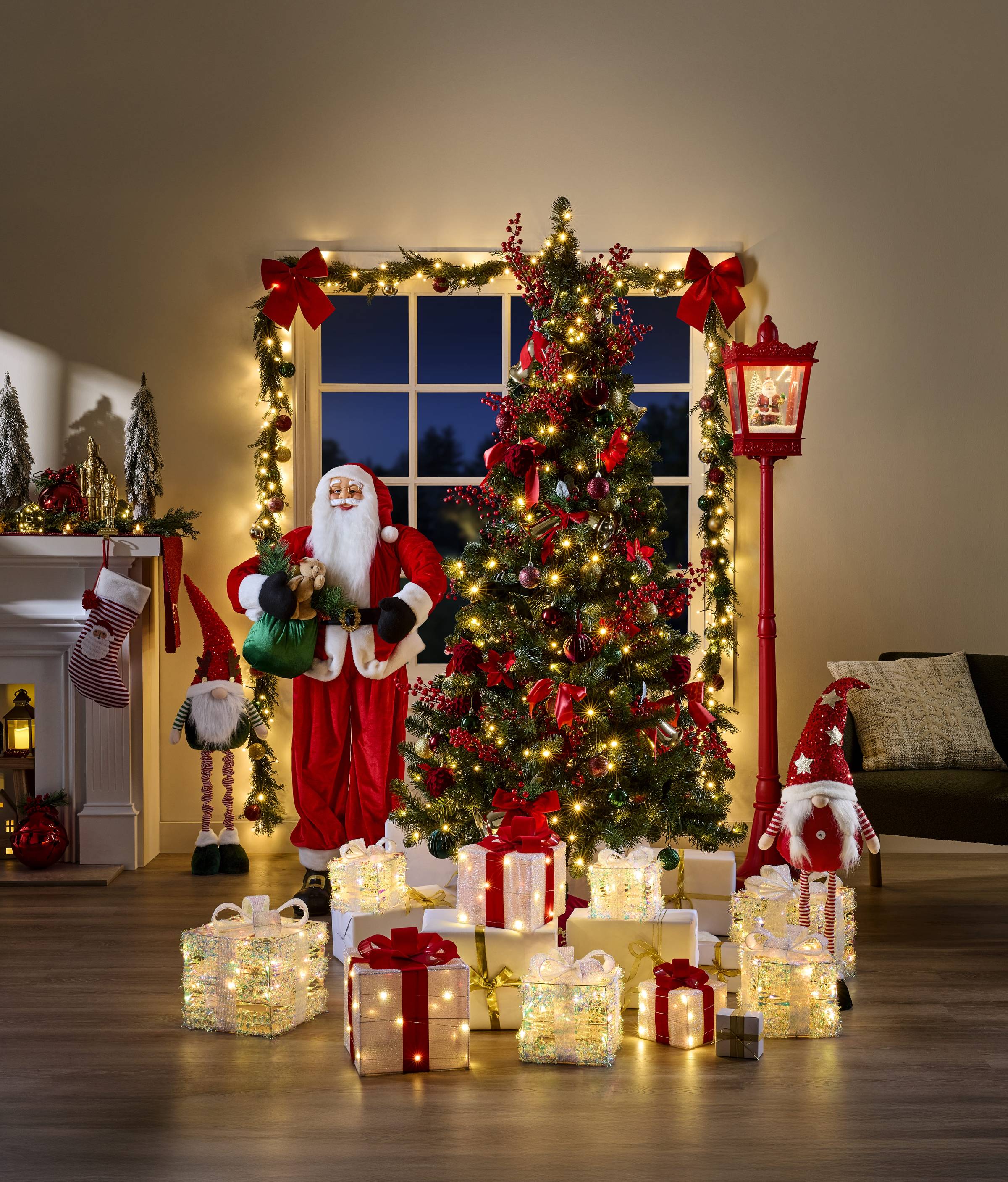 Spotlight Christmas Sale