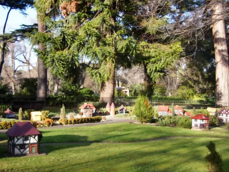 Fitzroy Gardens