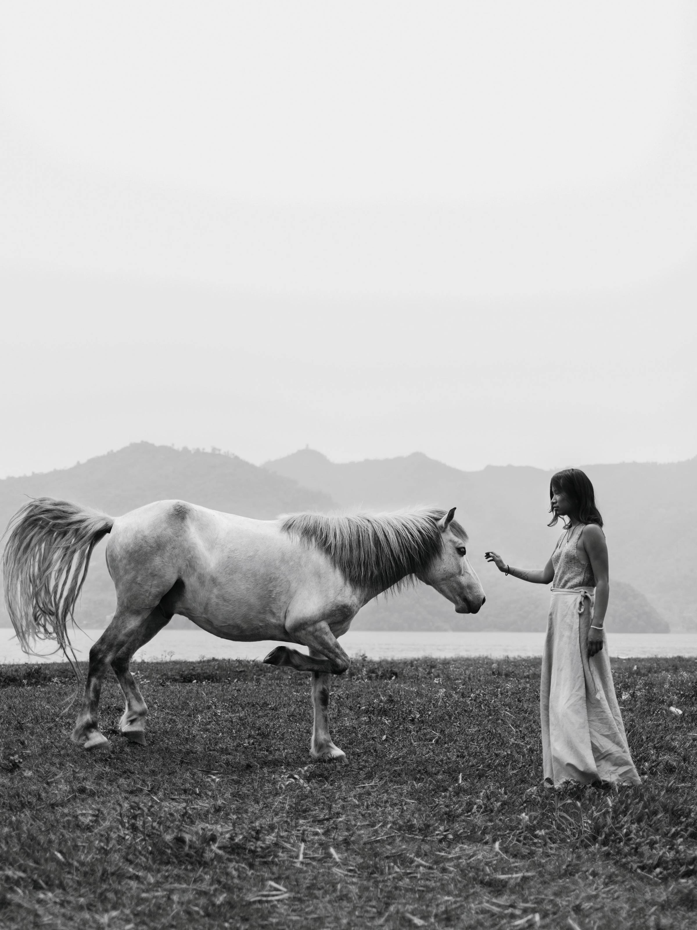 We weren’t expecting anything in particular that day.

In the distance, a horse quietly accompanied us as we created images for @studio.arno . At some point, we wondered if this majestic creature would allow us to come closer.

We approached with respect, and admiration.

To our surprise, we were welcomed into its presence, sharing a few fleeting moments and photographs together.

A shoot filled with beauty, and a reminder that some of the most magical moments happen when we fully commit to the creative process.

@andyhzg 
@matrix_ruirui 

#rebelmag #flanellemagazine #worldviemag #nownessweekly #captureone