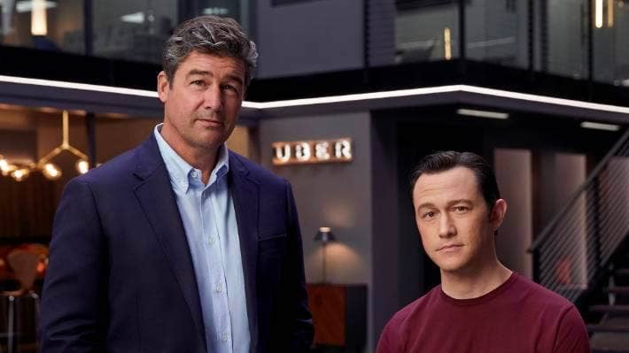 Photo of actors Kyle Chandler and Joseph Gordon-Levitt.