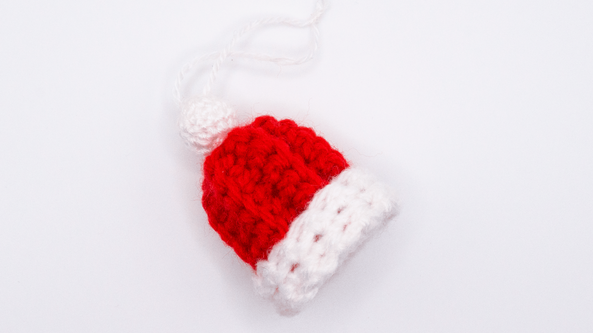Crochet Santa Hat Ornament Pattern