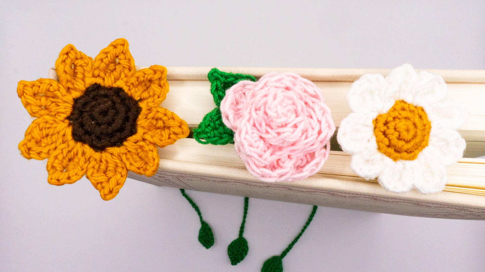 Crochet Flower Bookmarks