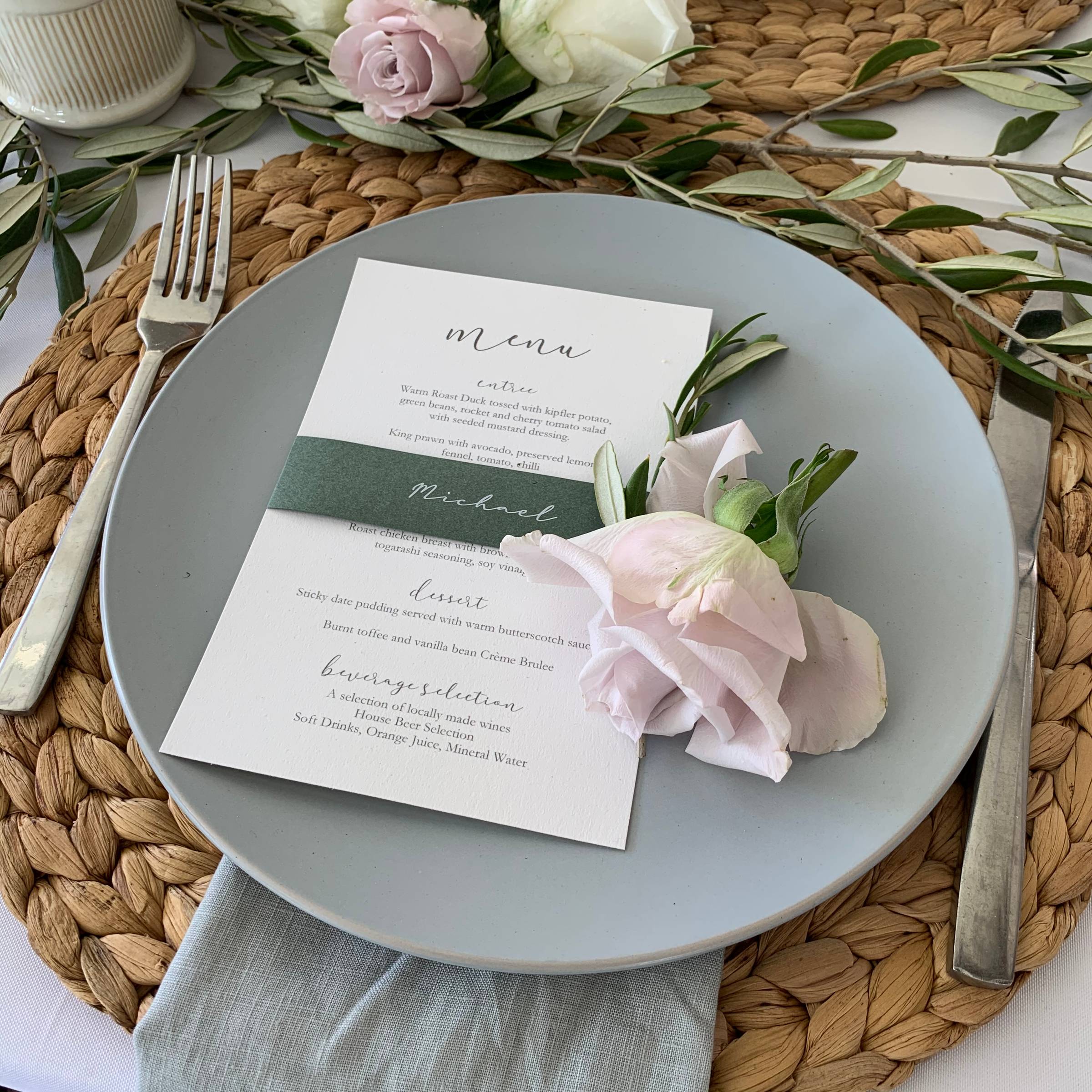 https://whitecherryinvitations.com.au/collections/menus/products/botanica-menu-place-card