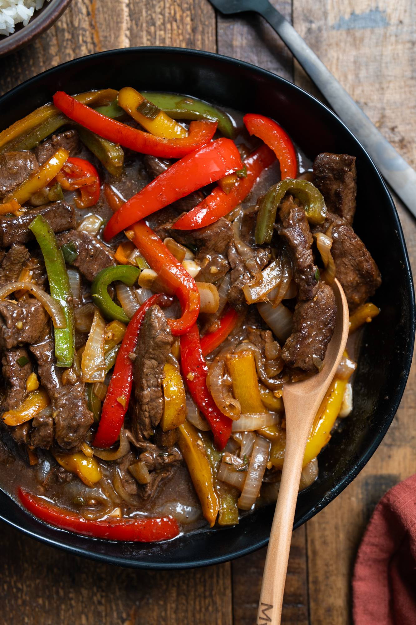 pepper steak in plate