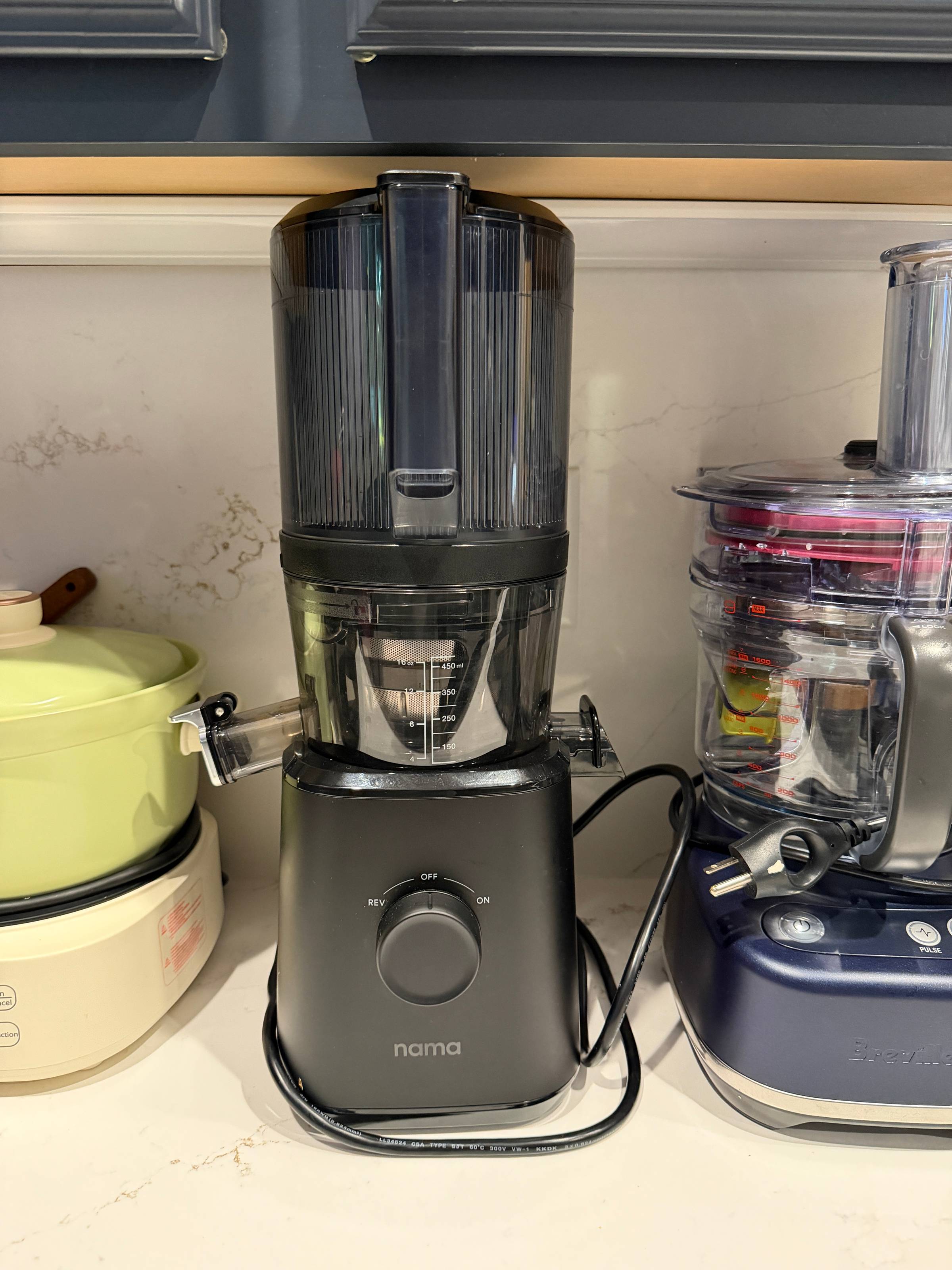Nama J2 cold press juicer