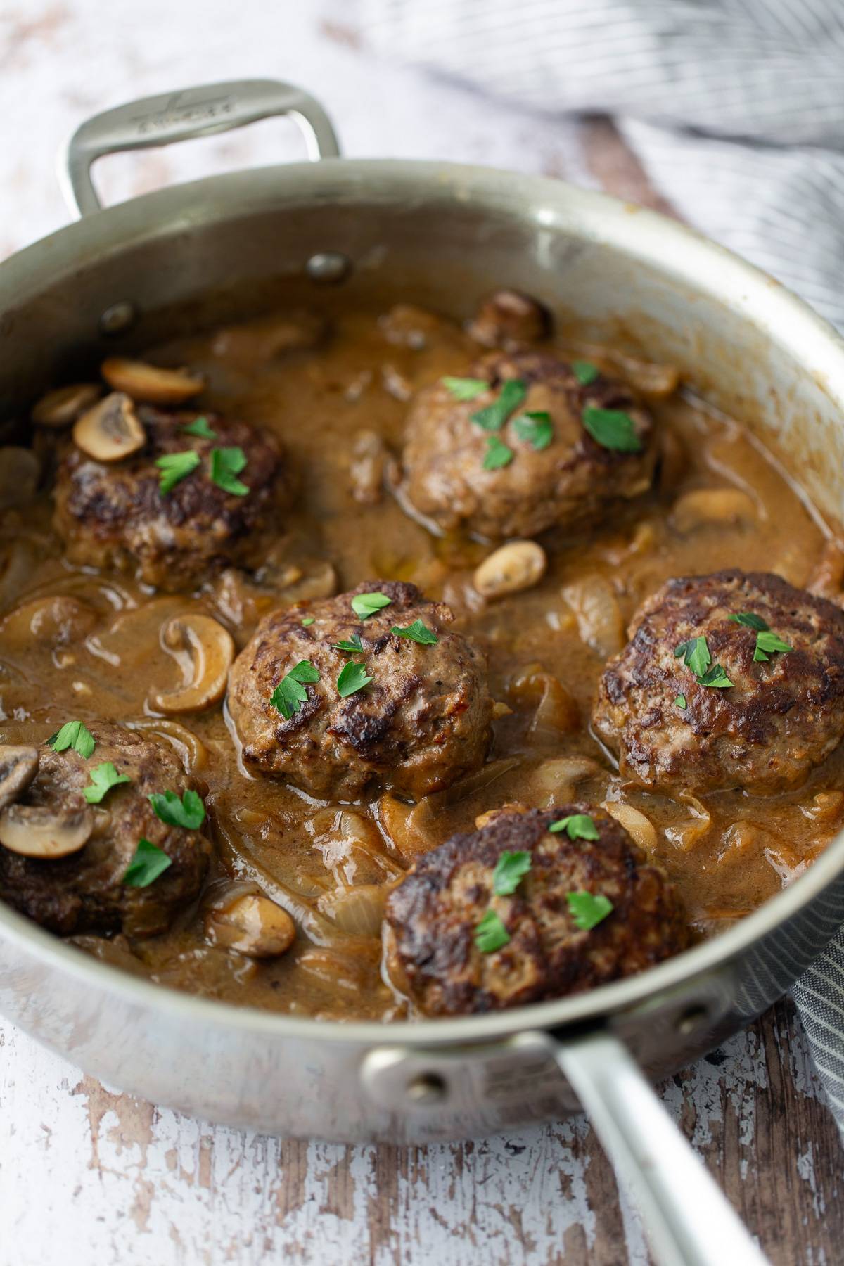 salisbury steak in pan