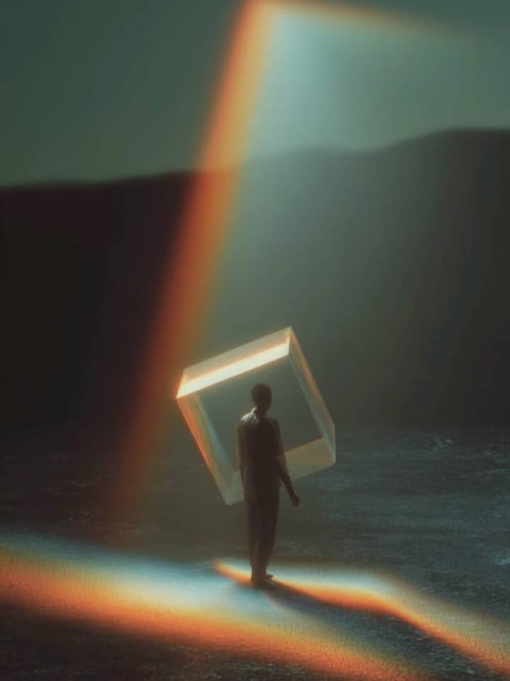 Refracted: Solo

#aiartdaily #aiartist #midjourney #aimotionart #aiperformanceart #aidance #worldbuilding #neurodivergentartist #erickerr #creativedirection #movementstudy