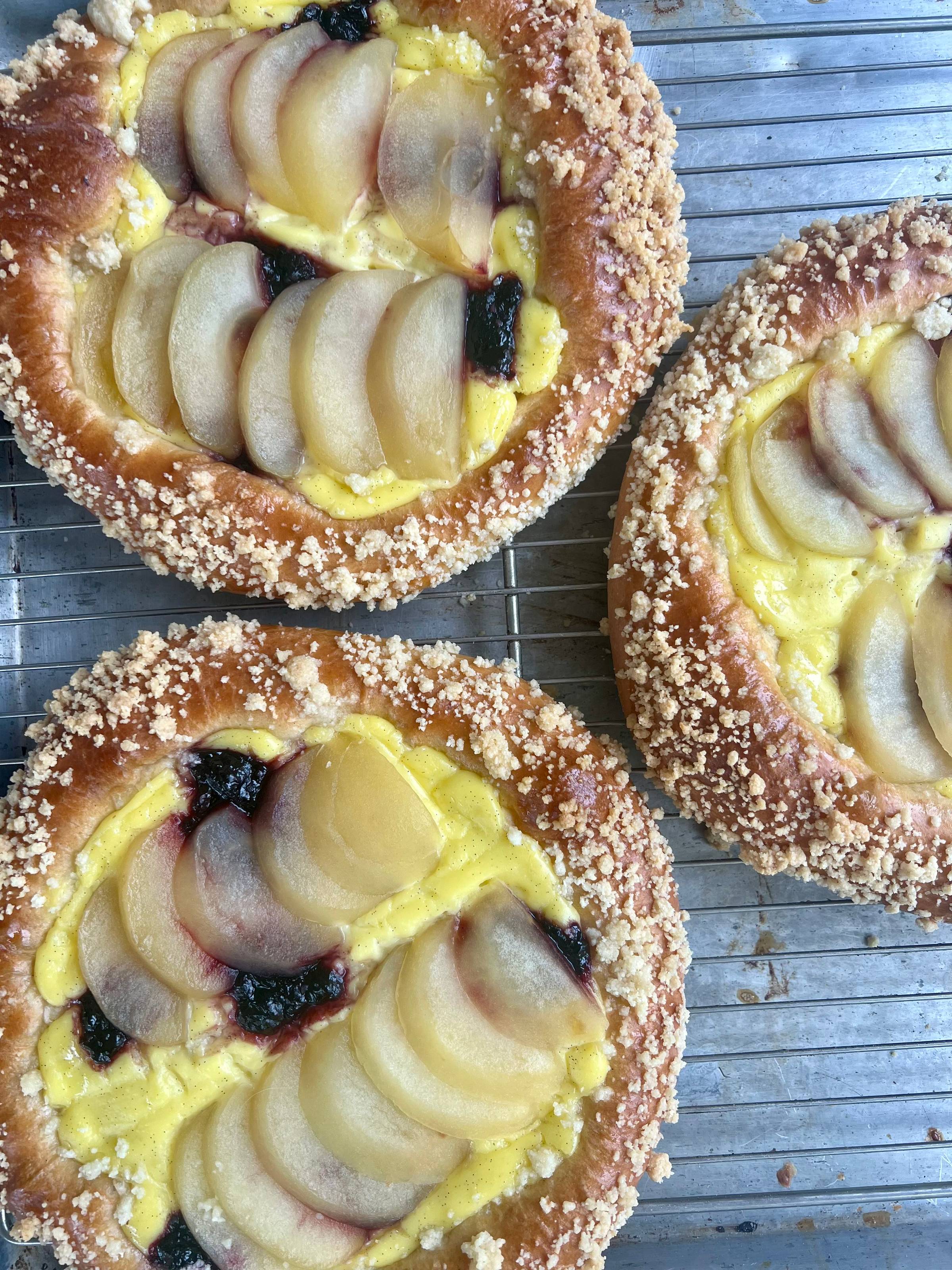 brioche tart with poached pears