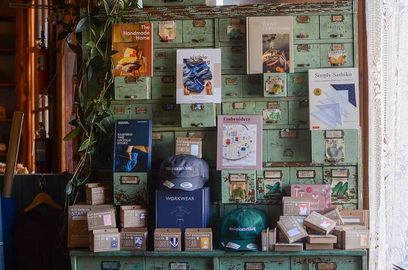 books, kits and caps