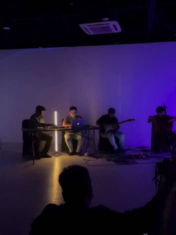 SPECTRA Collective doing opening performance during Neil Rolnick concert at MuZium Telekom KL last night #experimentalmusic #ElectronicMusic  #MEMlab