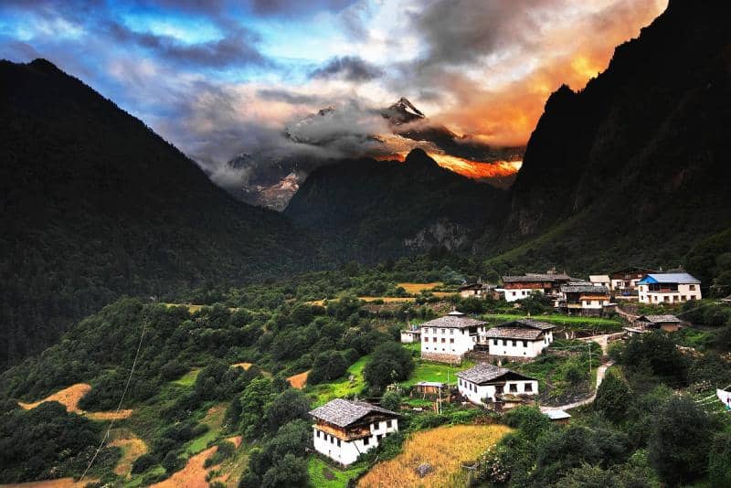 The hidden village Yubeng