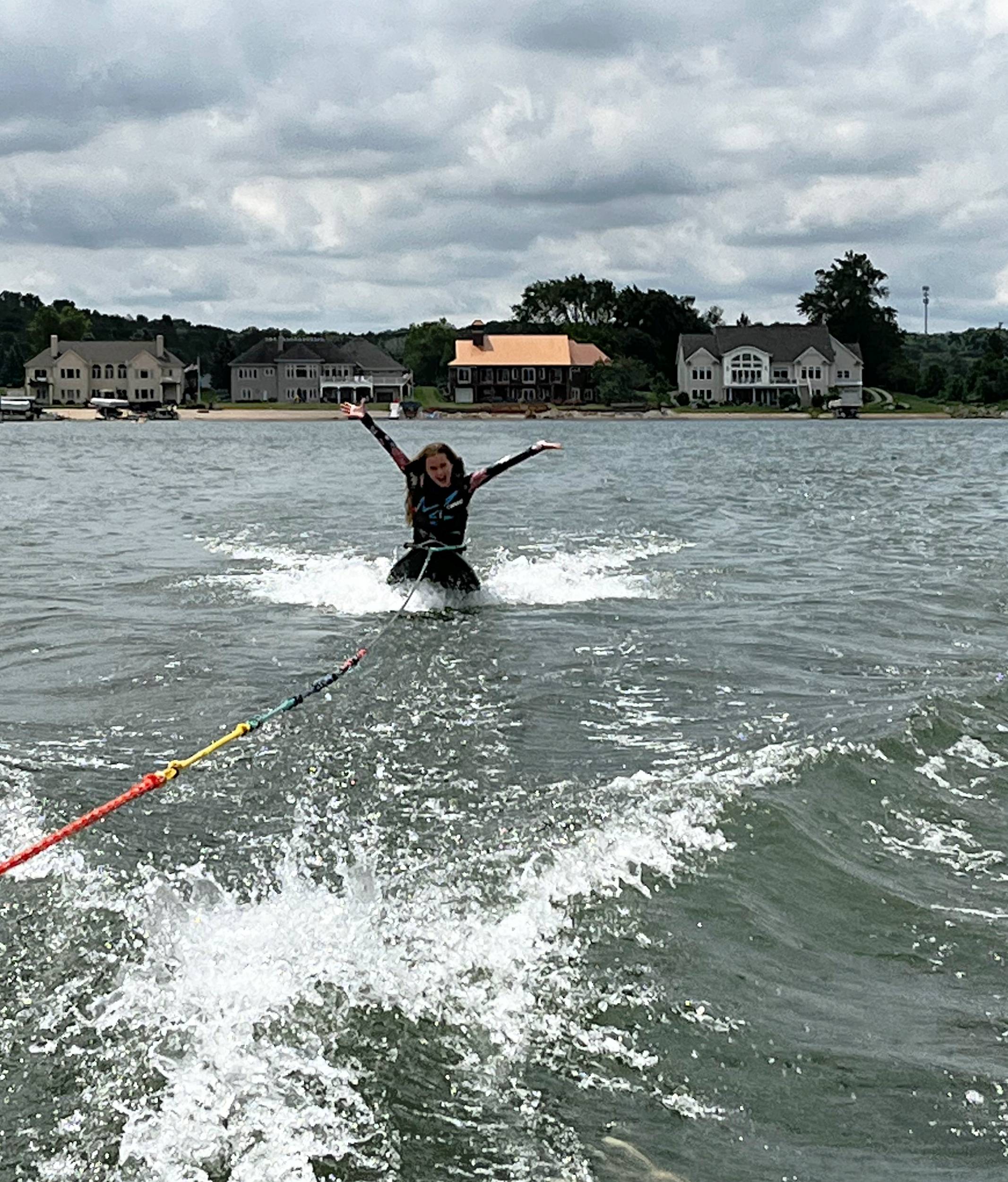 nora knee boarding