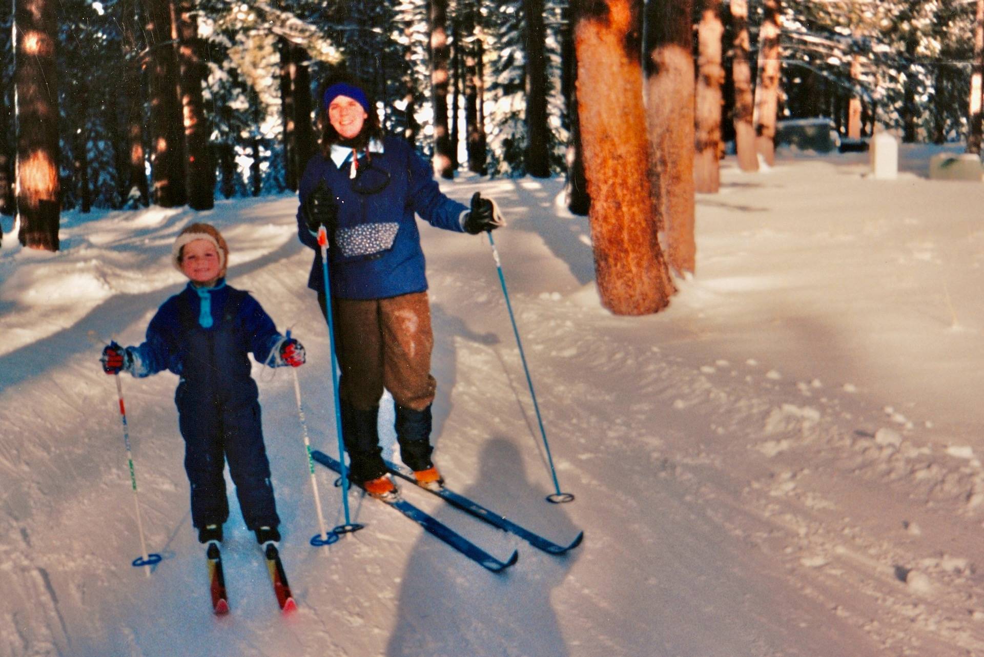 Weekly Simplicity Tip - Zachary Hooley skiing with Mama in 1995