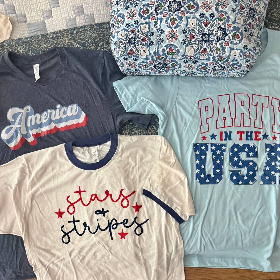 4th of July t-shirts, sneakers and Vera Bradley bag
