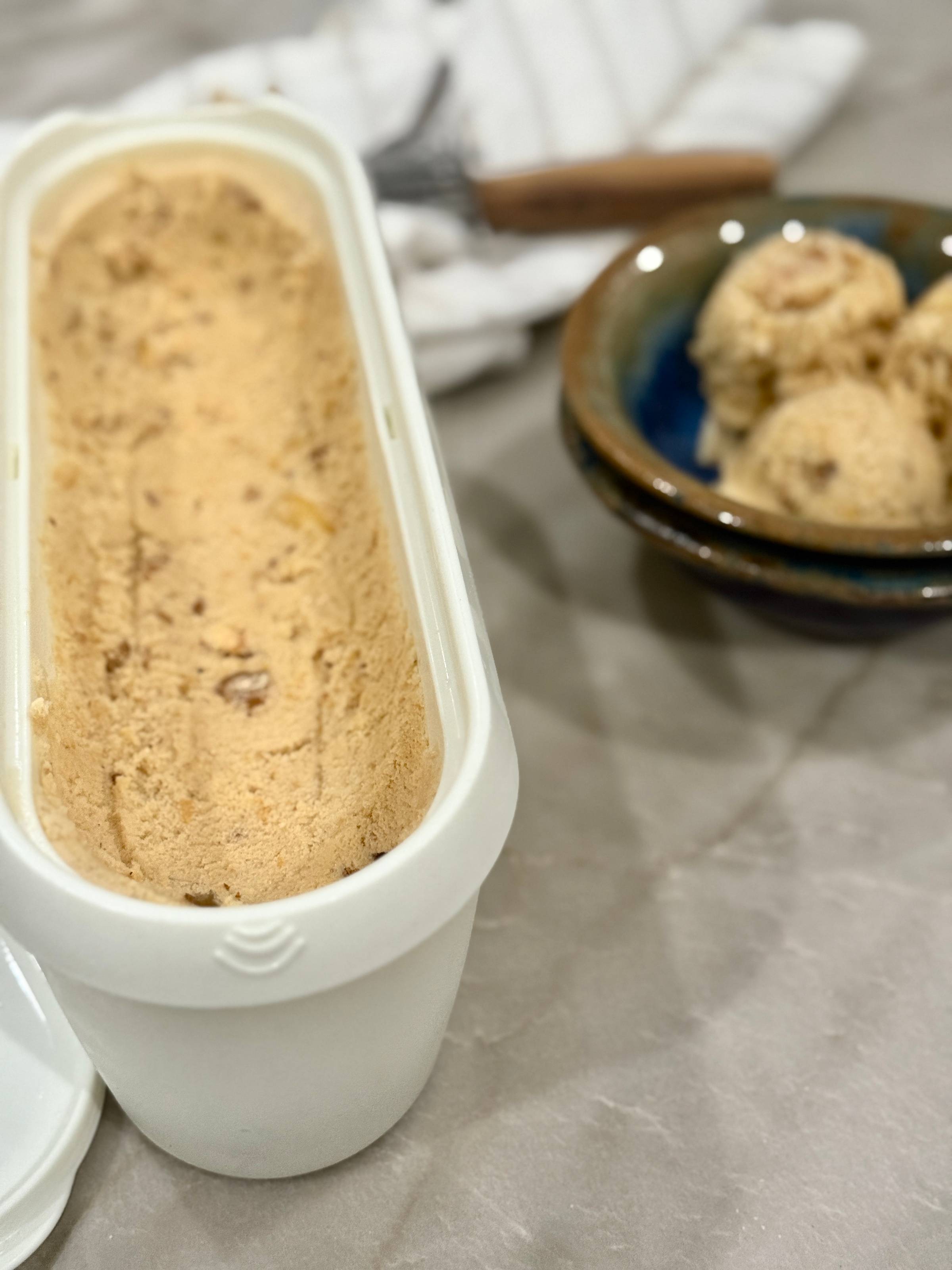 Toasted pecan peach ice cream 
