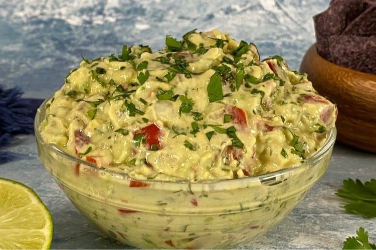 Easy and Healthy Guacamole 