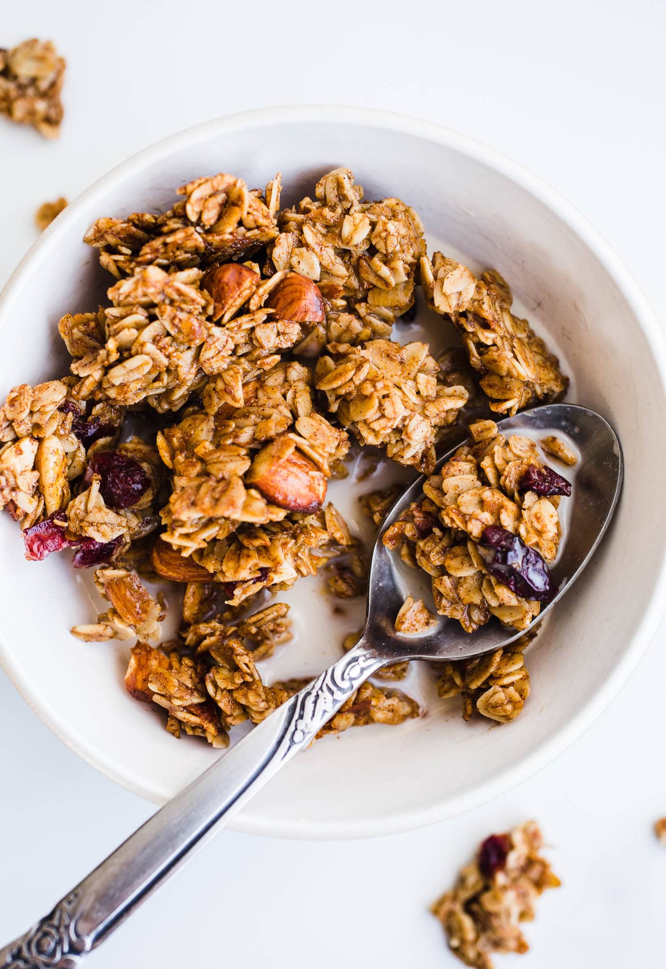 Gingerbread granola in a bowl.