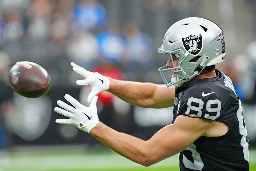 From Brock Bowers to Bargains, Best-Ball Tight End Strategies For 2025: The Fantasy Notebook by Bob Harris