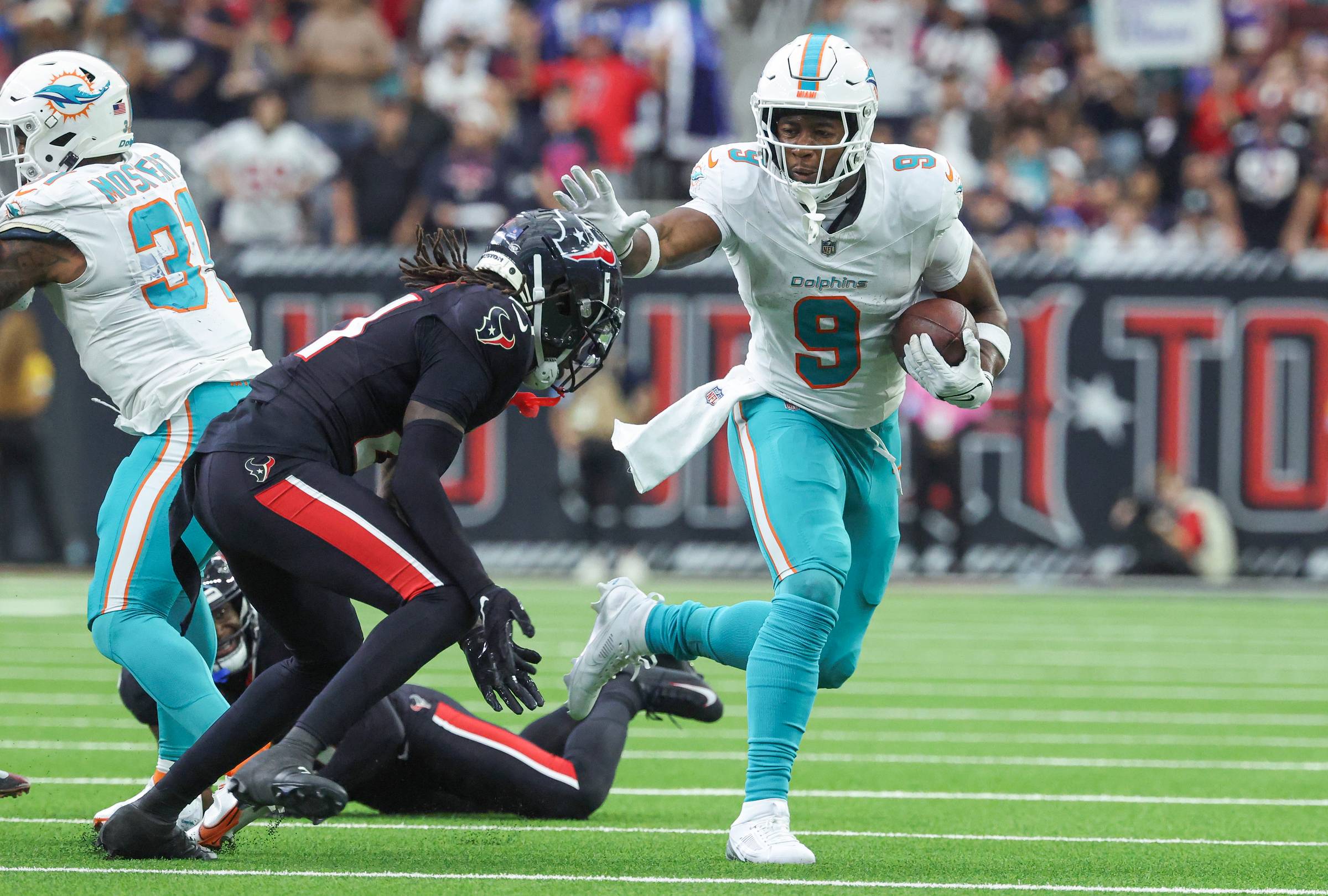 © Troy Taormina-Imagn Images - Jonnu Smith