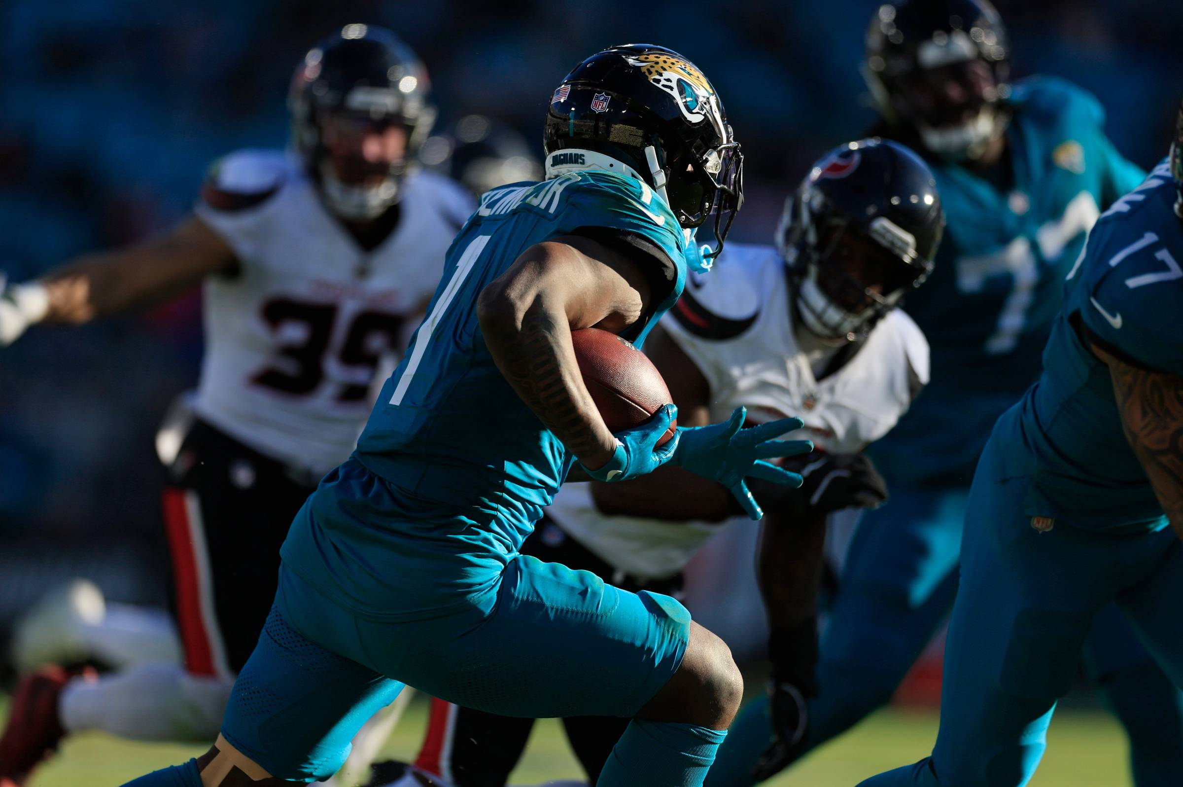 © Corey Perrine/Florida Times-Union / USA TODAY NETWORK via Imagn Images - Travis Etienne