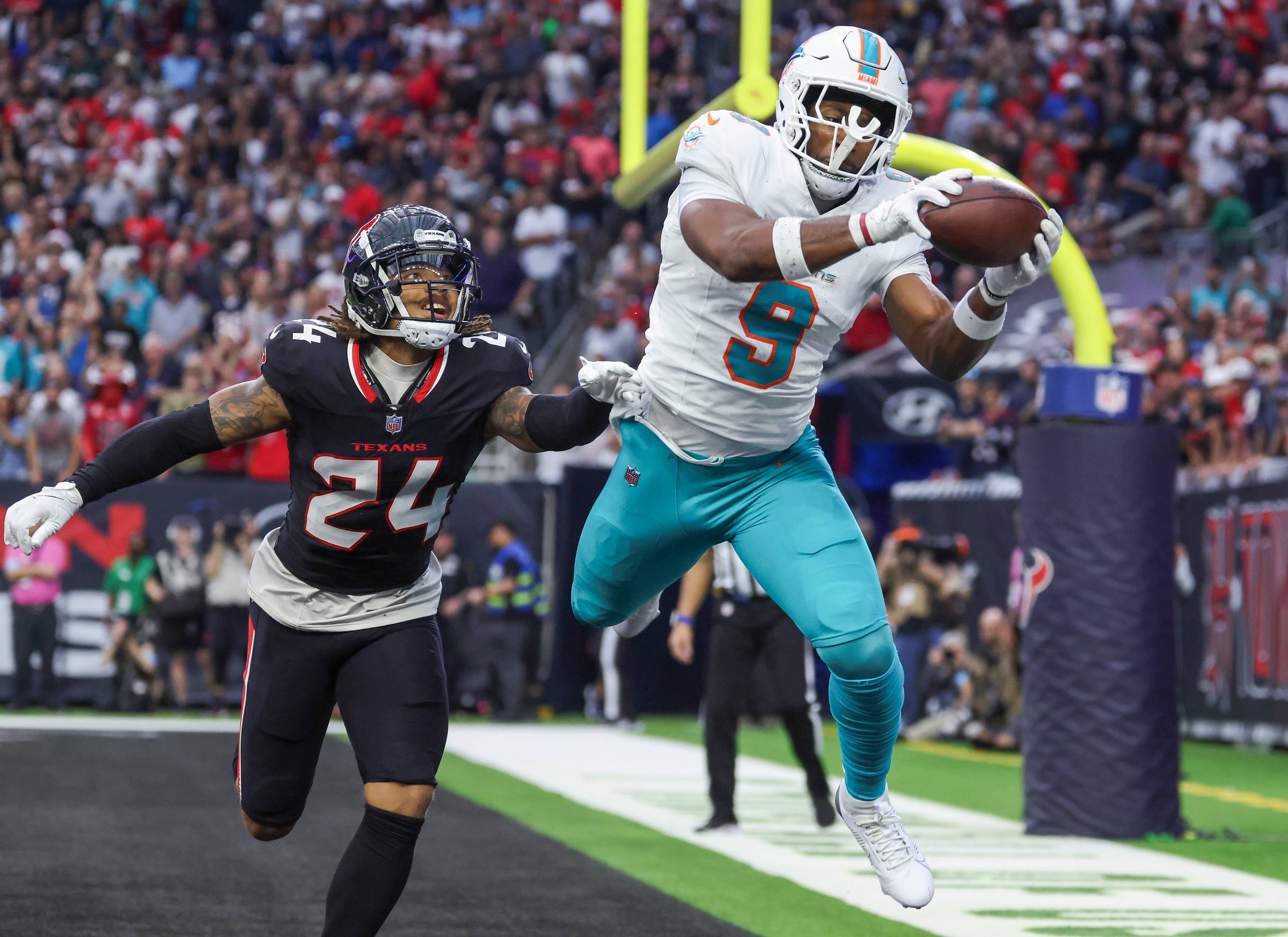 © Troy Taormina-Imagn Images - Jonnu Smith