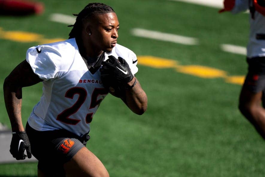 Sleepers to Monitor: The Gut Check No. 649 by Matt Waldman