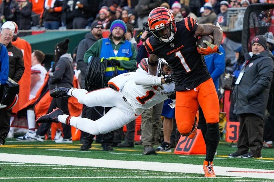 Wide Receiver Rankings and Tiers: One Staffer's Opinion bu Dave Kluge