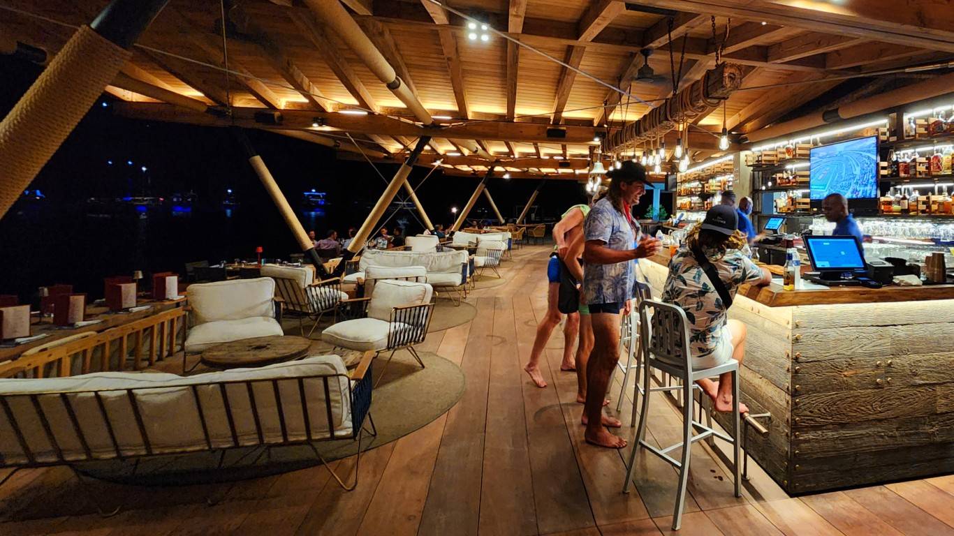 Upscale vibes at the recently re-opened Saba Rock