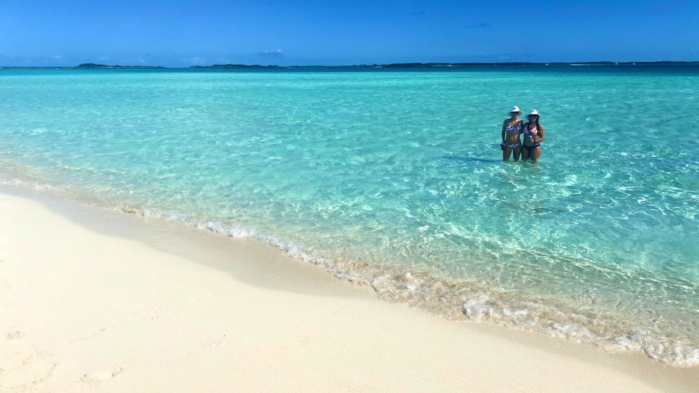 One of the many sandbars that distinguish the Exumas from other charter destinations