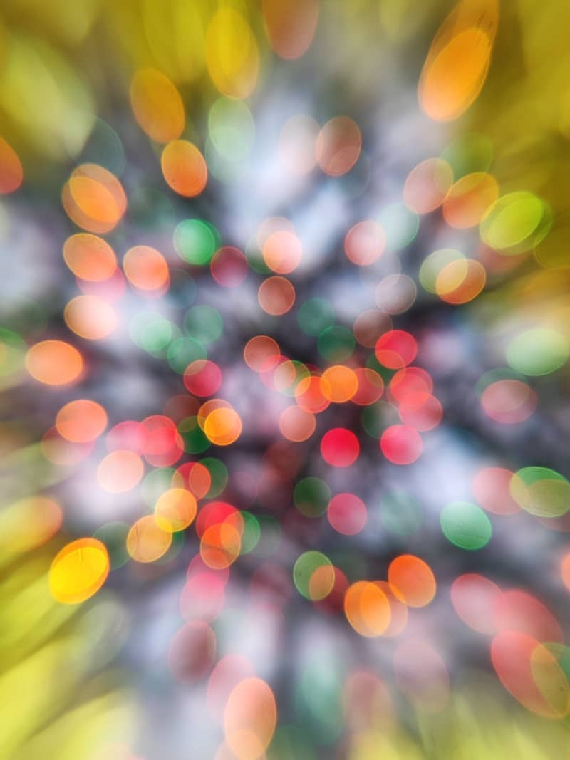 A blurry image of colorful lights in the dark
