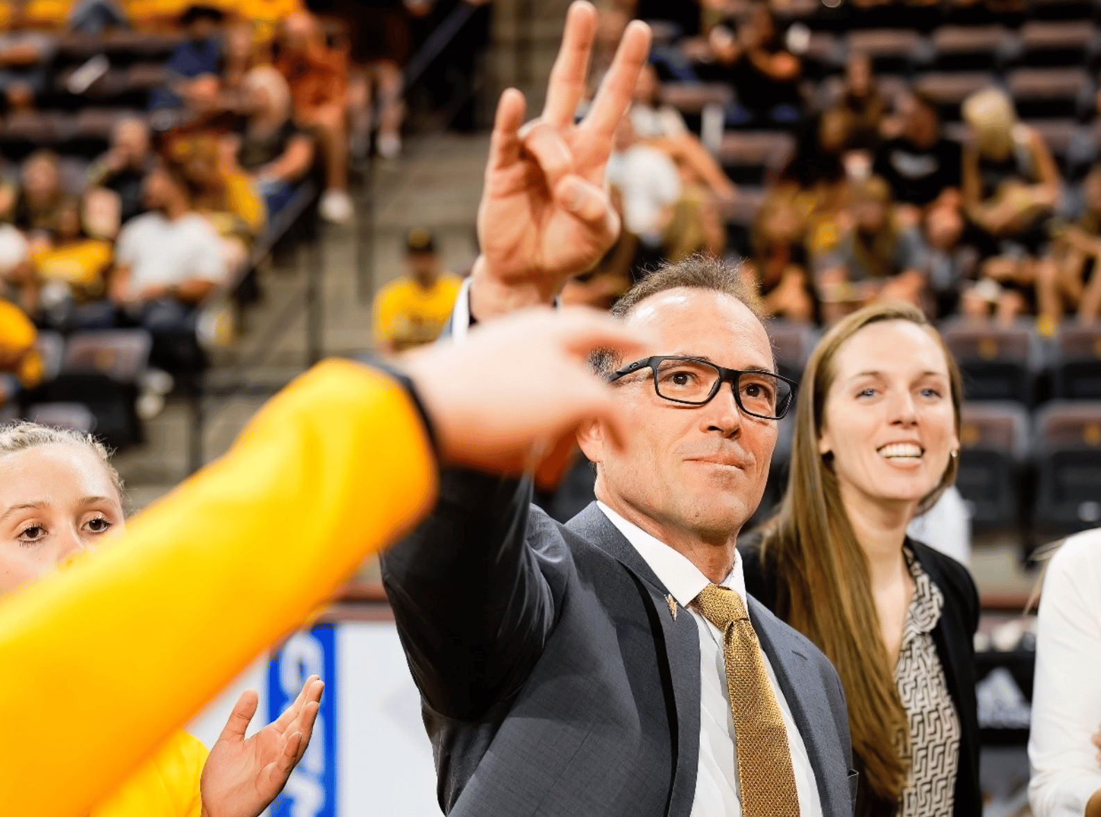Pac12 Coach of the Year JJ Van Niel Rescues ASU Volleyball