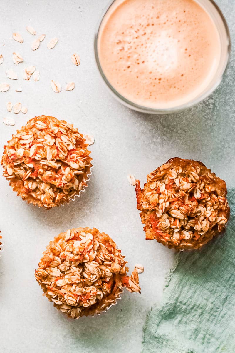 carrot cake baked oatmeal cups