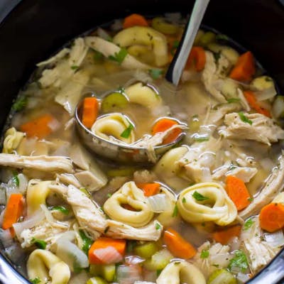 Slow Cooker Tortellini Soup