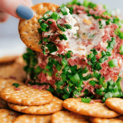 Easy Chipped Beef Cheese Ball