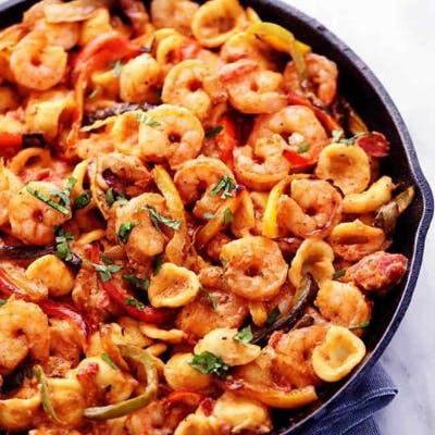 Creamy Shrimp Fajita Pasta Skillet