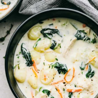 Copycat Olive Garden Chicken Gnocchi Soup