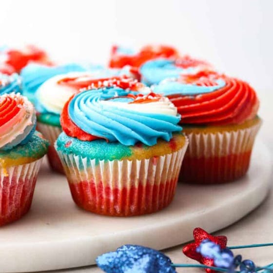 Red, White, and Blue Cupcakes 