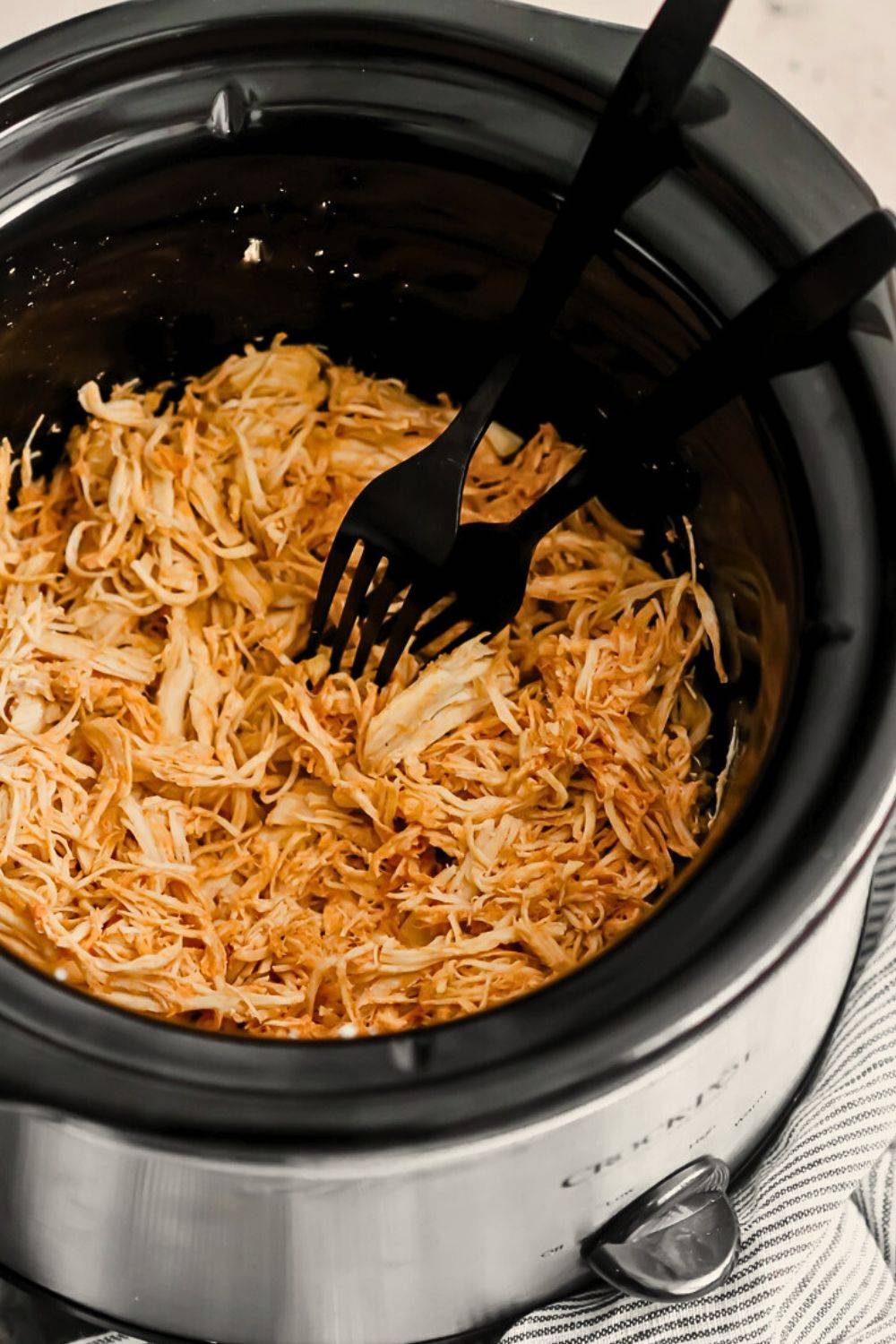slow cooker buffalo shredded chicken