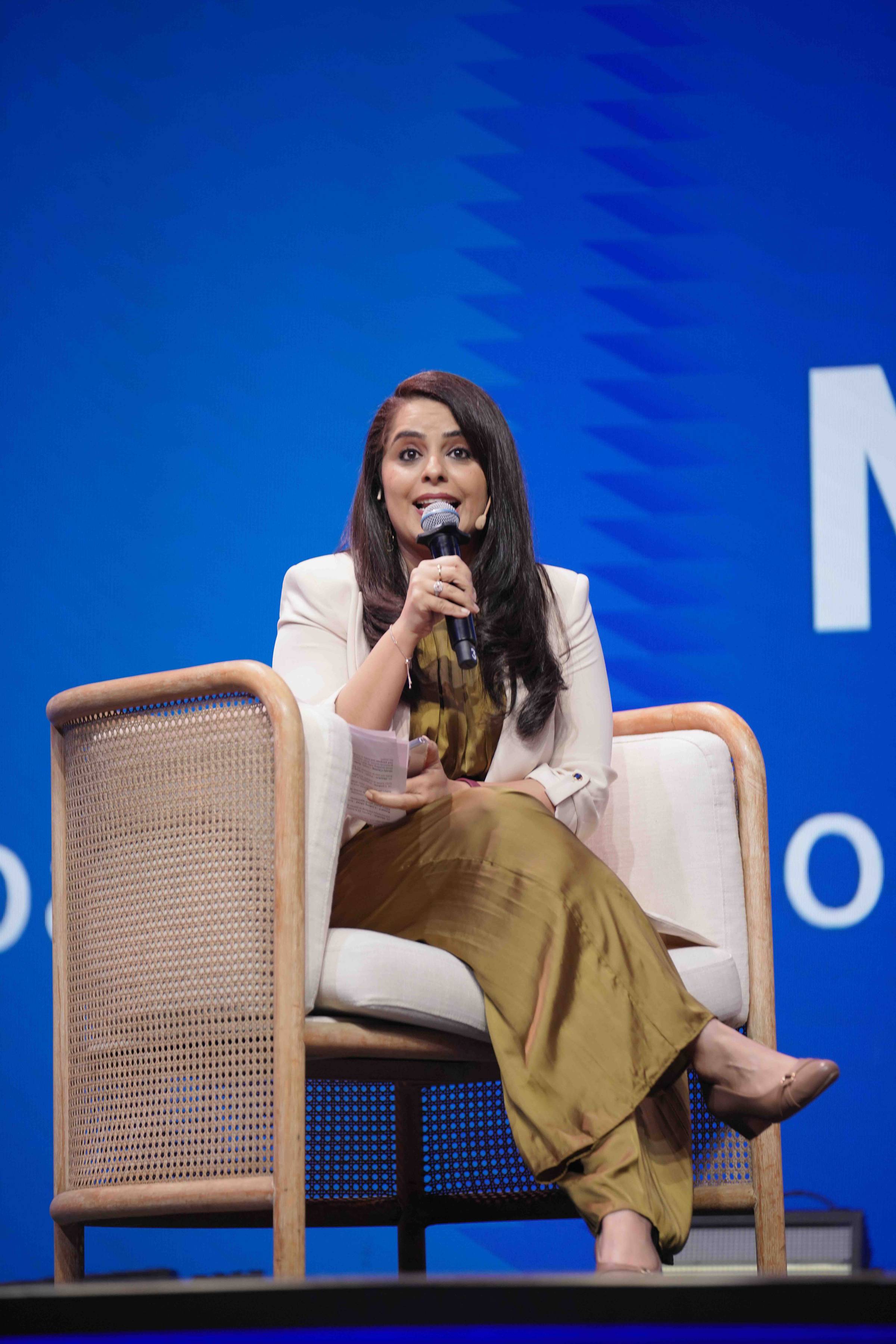 Mridu Bhandari anchoring at Dell Technologies Forum