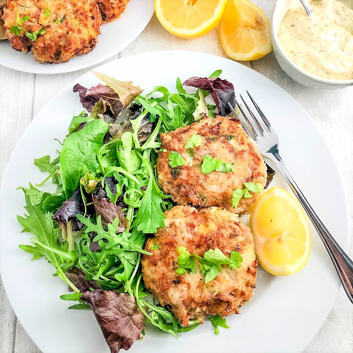 tuna fishcakes with green salad