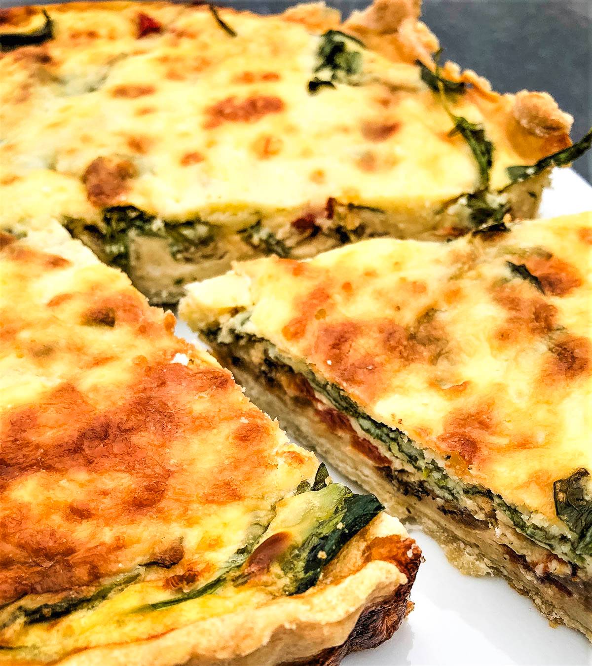 easy quiche recipe perfect for leftovers.