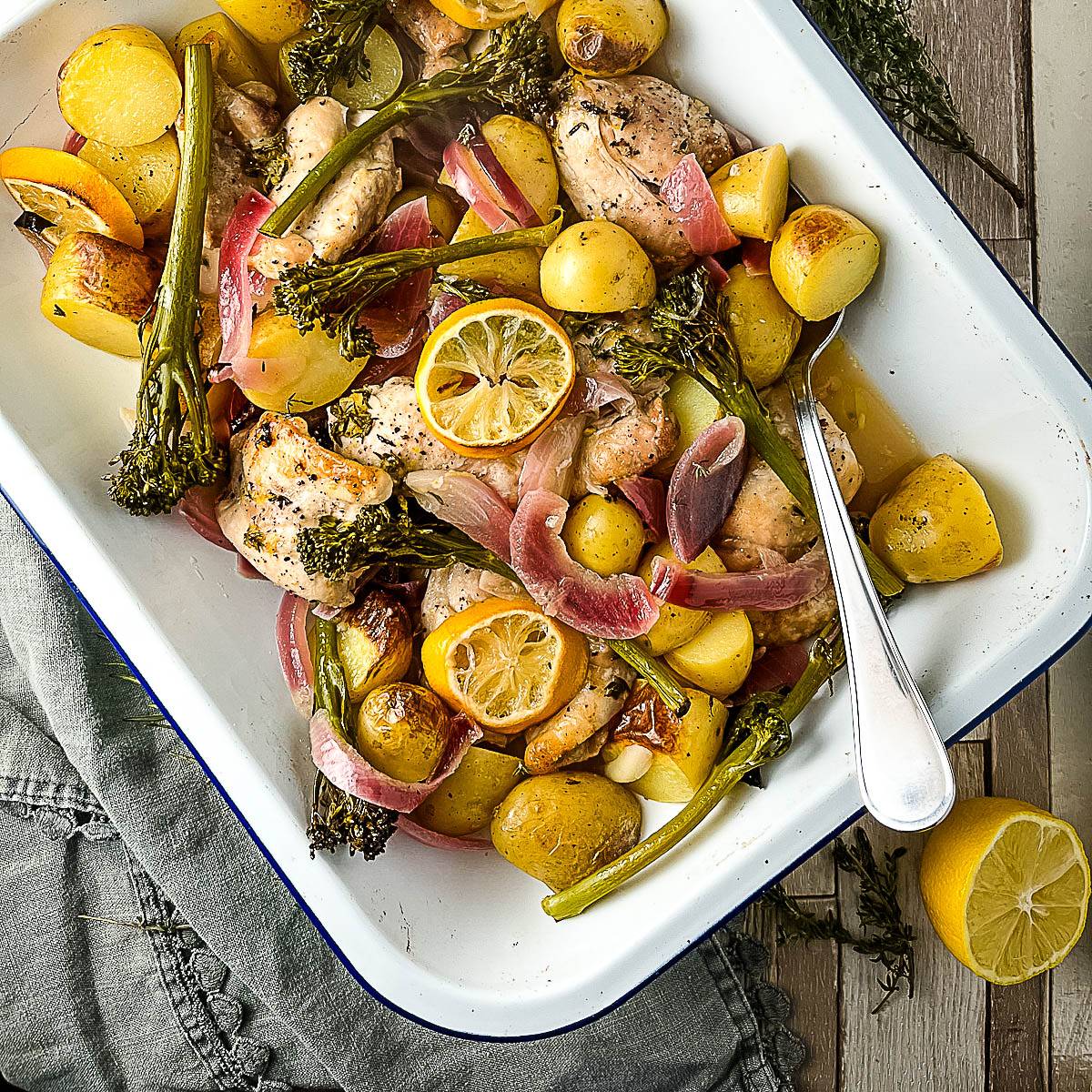 lemon chicken tray bake